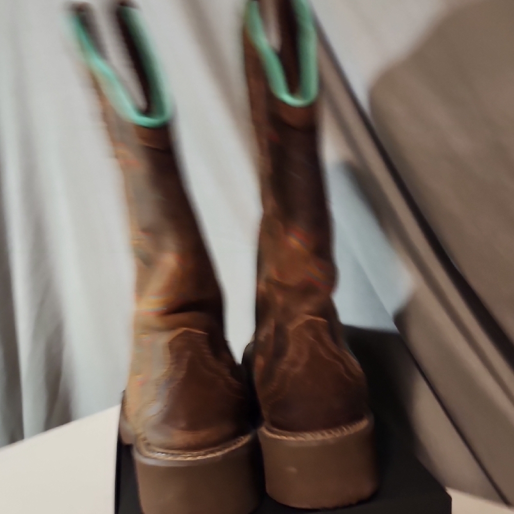 Justin Boots Brown Ankle Boots with Turquoise and Orange Embroidery - Picture 4 of 11